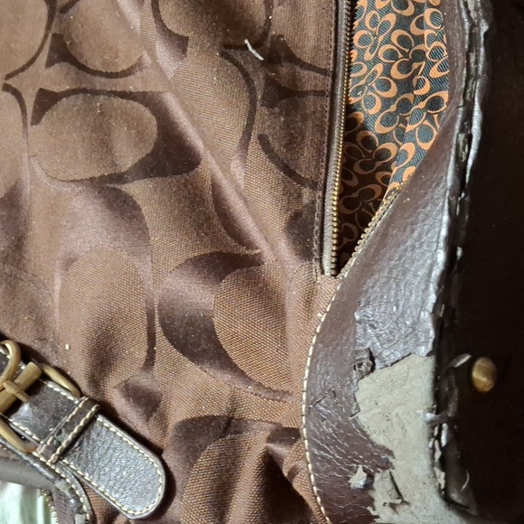 6 Heavily Damaged Bags, Ok For Hardware - Picture 6 of 8